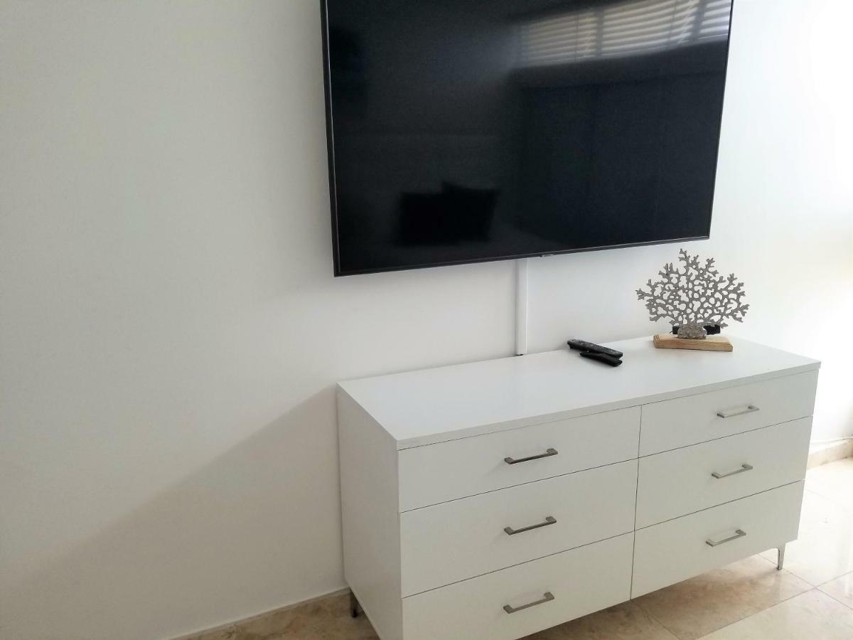 Esj Towers 2 Bd 2Bath Ocean View Apt Top Location Lux Сан Хуан Екстериор снимка