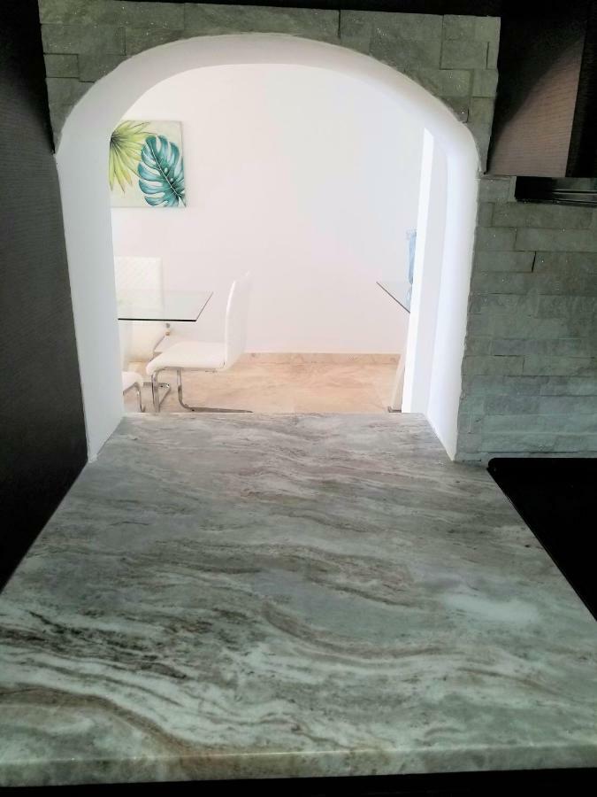 Esj Towers 2 Bd 2Bath Ocean View Apt Top Location Lux Сан Хуан Екстериор снимка